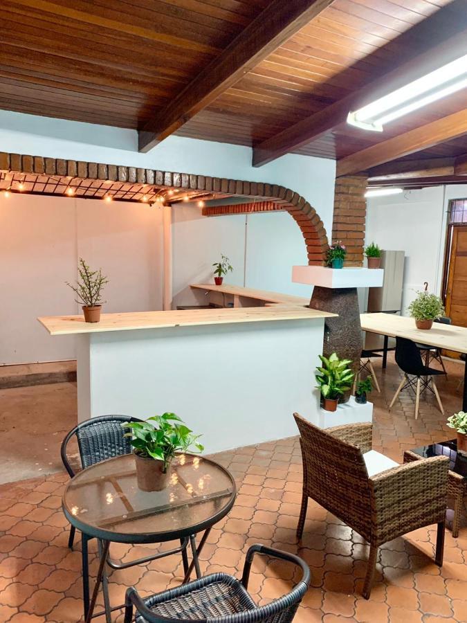 Global House Cr Hostel Backpackers Alajuela Habitacion Compartida 2 Camas Por Habitacion Ngoại thất bức ảnh